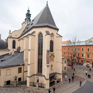 https://lviv-hollidays-galytska.hotelslviv.net